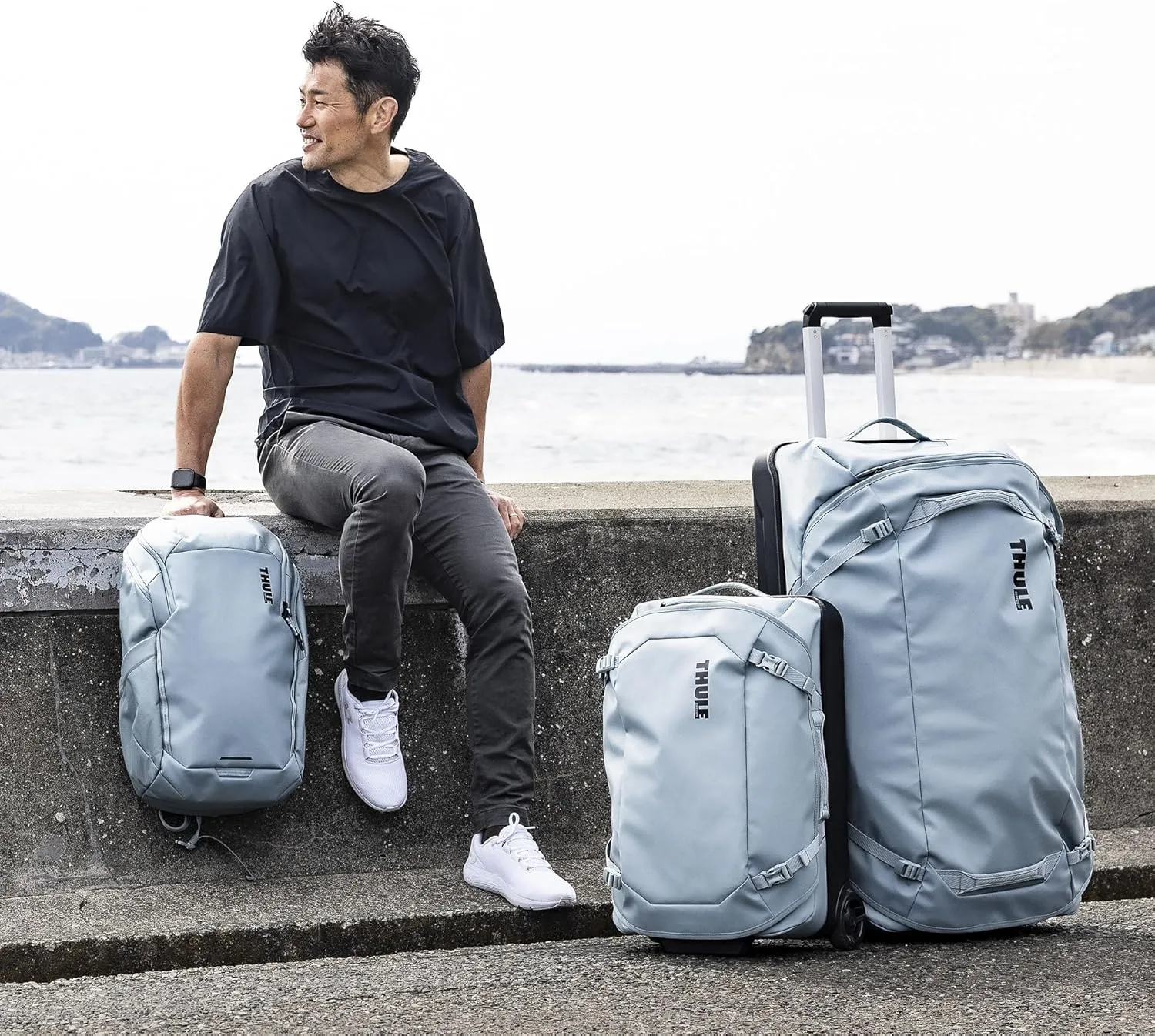 Thule Chasm Wheeled Duffel Suitcase, Pond Gray