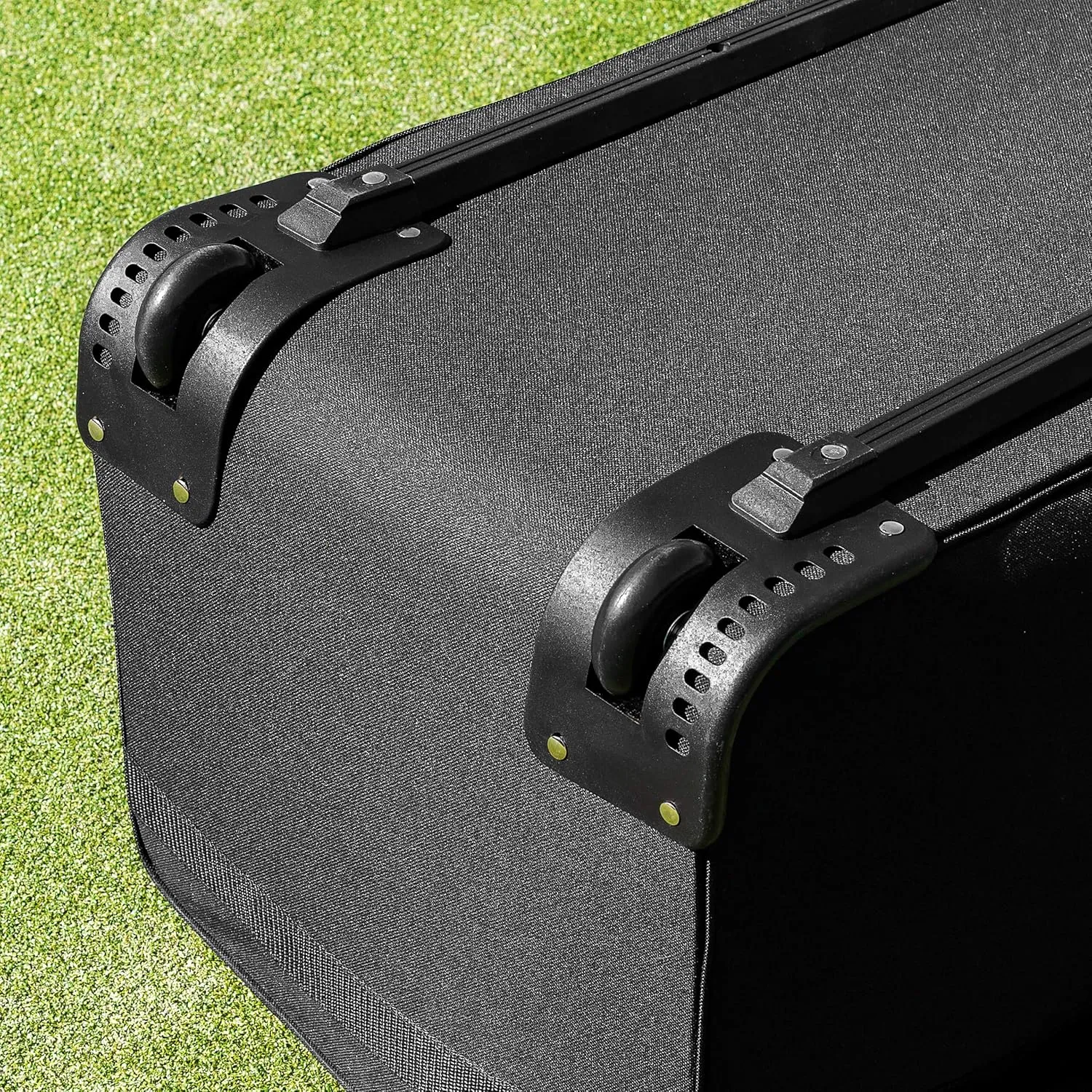 Vermont Multi-Sport Equipment Carry Bags - Holdall Bag | Equipment Travel Bag | Football Bag | Tennis Bag | Wheeled Holdall