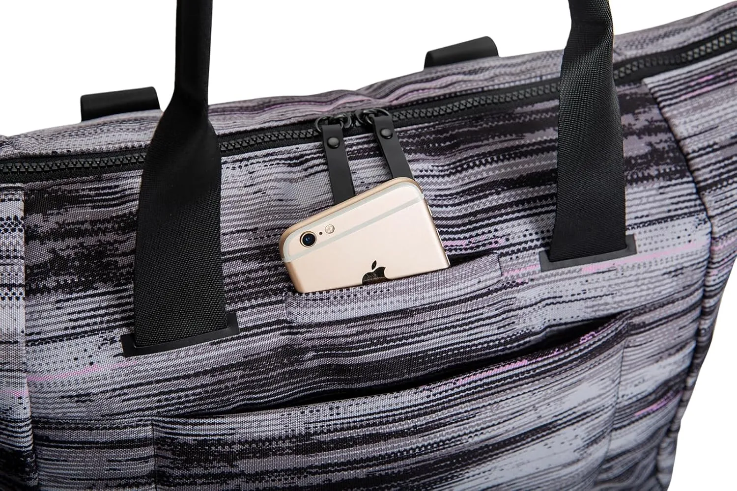 VOORAY Alana Duffel Bag – Small Lightweight Travel Bag with Laptop Sleeve, Sports Gym Duffel for Women & Men, Weekender for Overnight, Everyday Use, or Hospital Travel